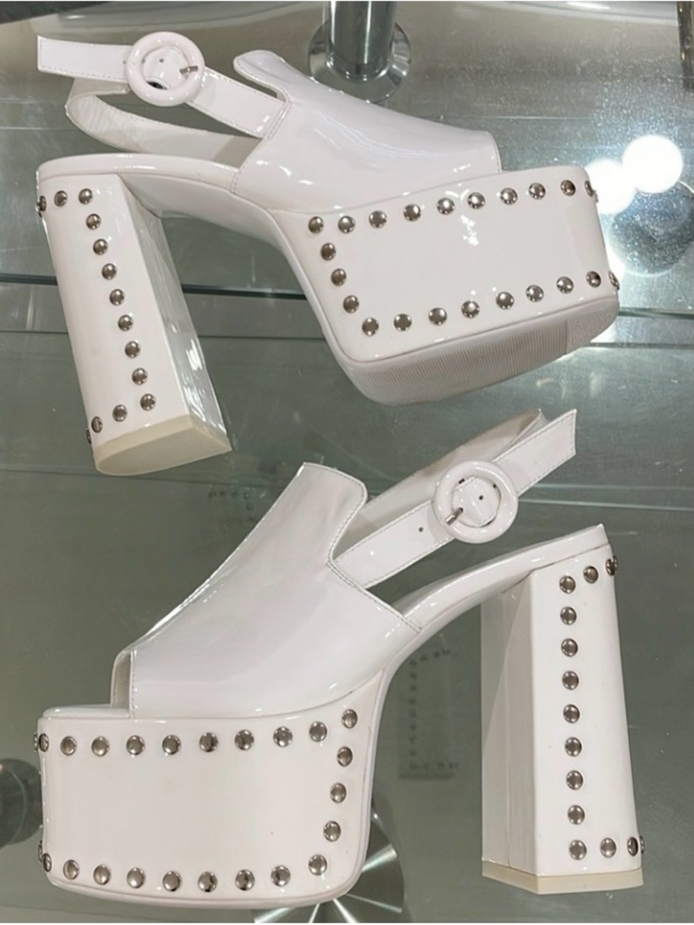 NWT white lacquer vegan patent leather silver studs slingback platforms 7.5